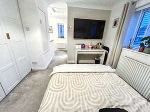 Photo 16- click for photo gallery